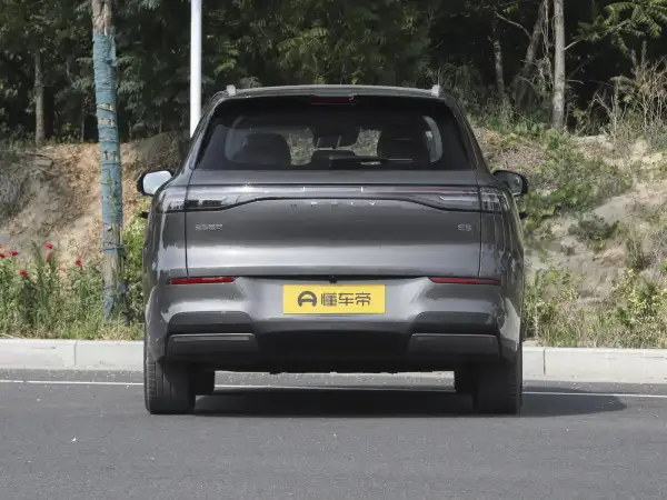 Geely Galaxy E5