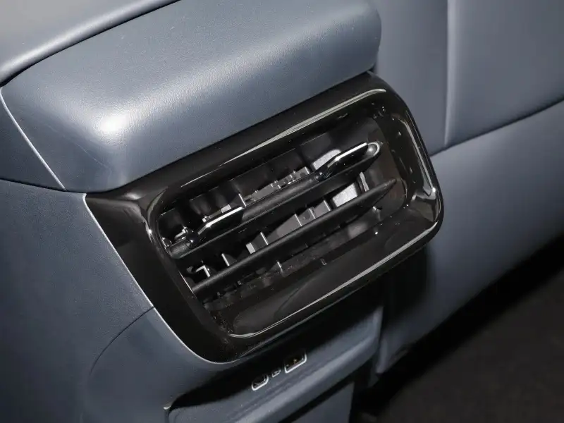 Geely Galaxy E5