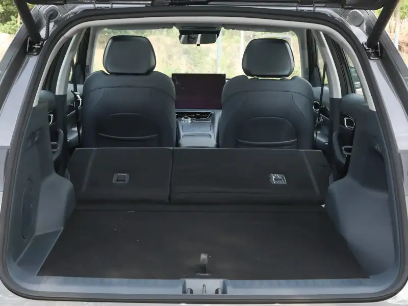Geely Galaxy E5