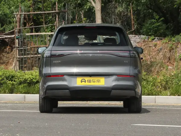 2025 Geely Galaxy E5