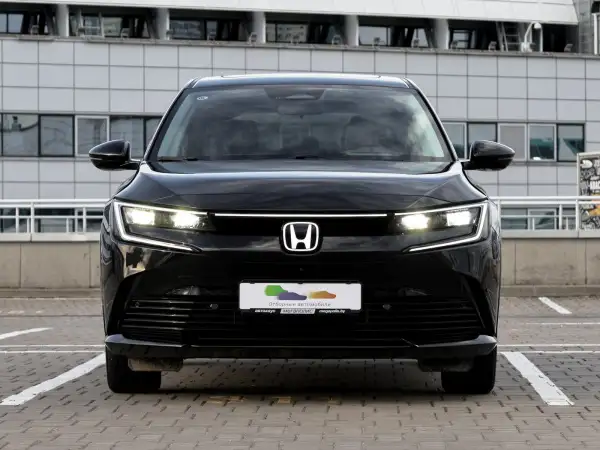 Honda e:NP2