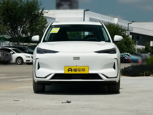 2025 Geely Galaxy E5