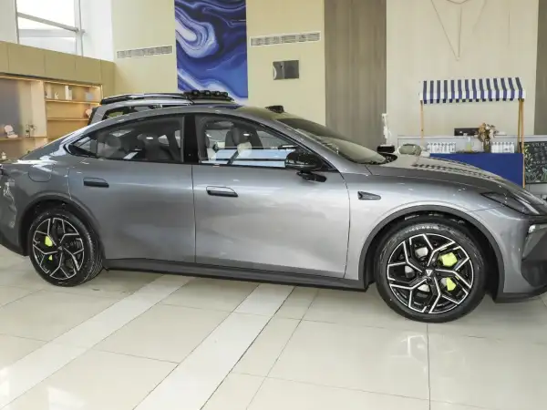 2025 Shenlan L06