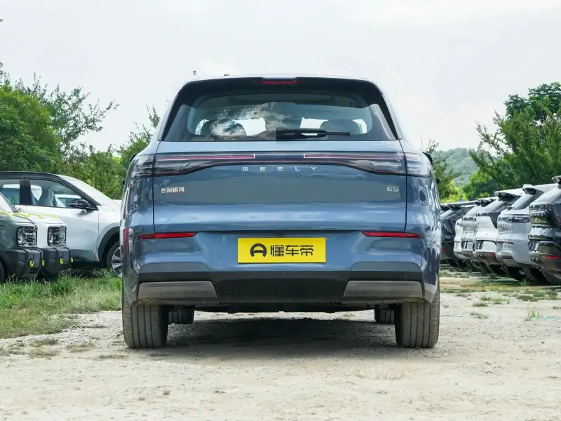 2025 Geely Galaxy E5