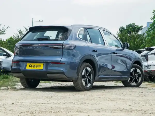 2025 Geely Galaxy E5