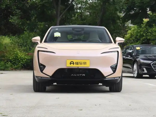 2025 Avatr 11