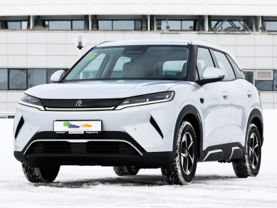 BYD Yuan UP 401KM Beyond Smart Driving