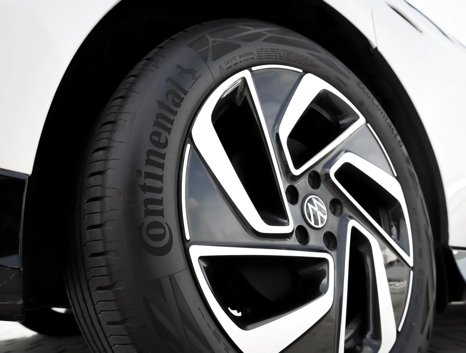 Volkswagen ID.7 Vizzion