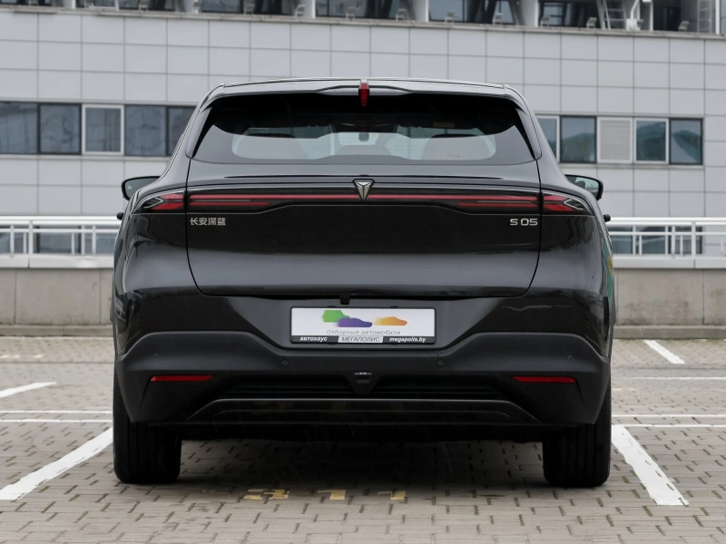  2025 Shenlan S05