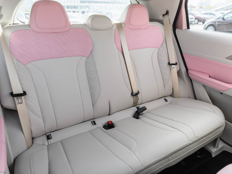 Geely Geometry E