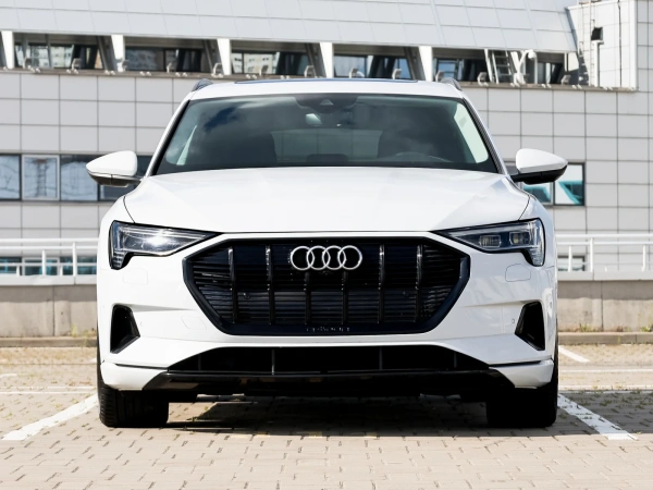 Audi E-tron Quattro