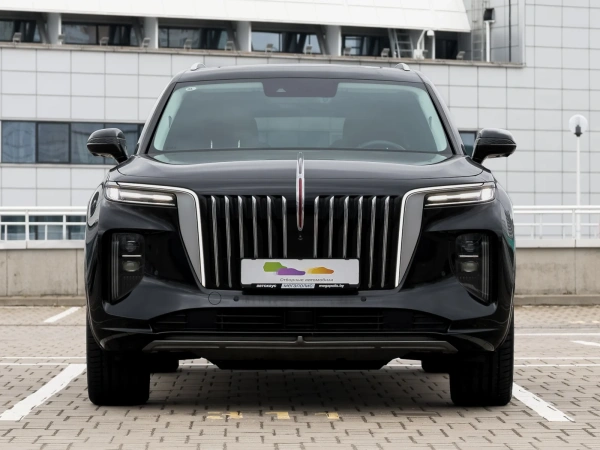 Hongqi E-HS9