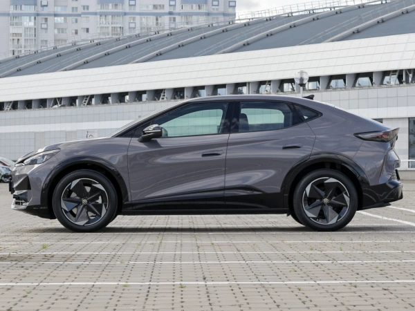 2025 Volkswagen ID.Unyx 06