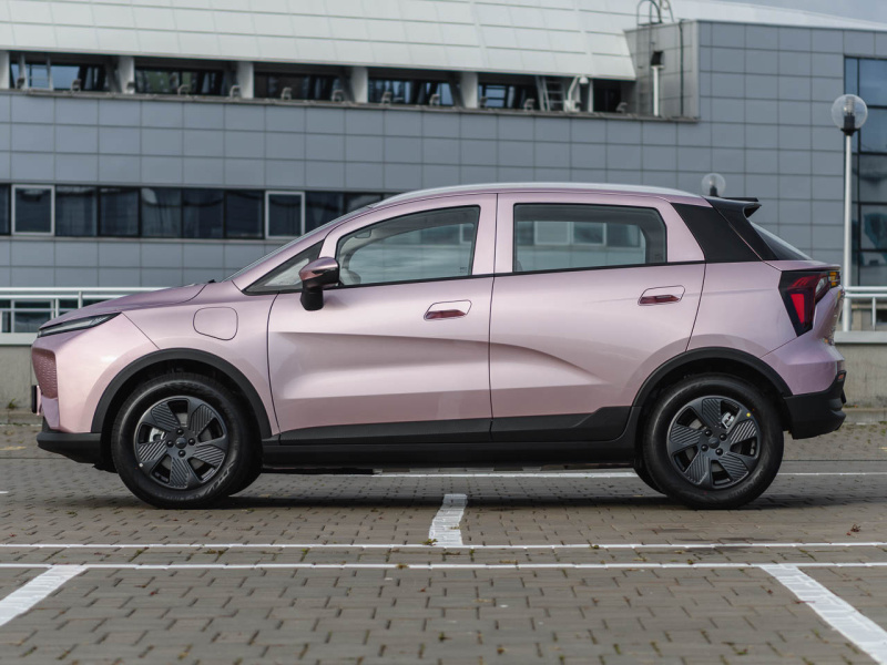 Geely Geometry E