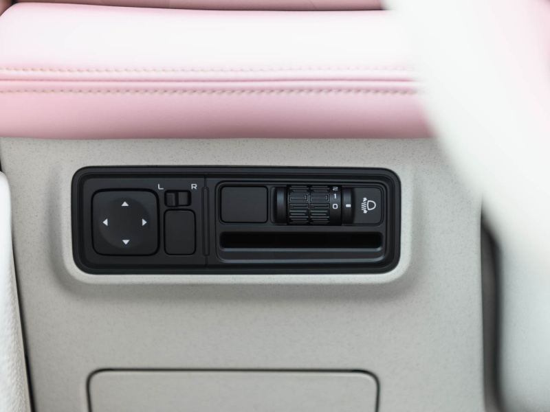 Geely Geometry E