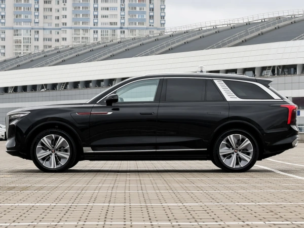 Hongqi E-HS9